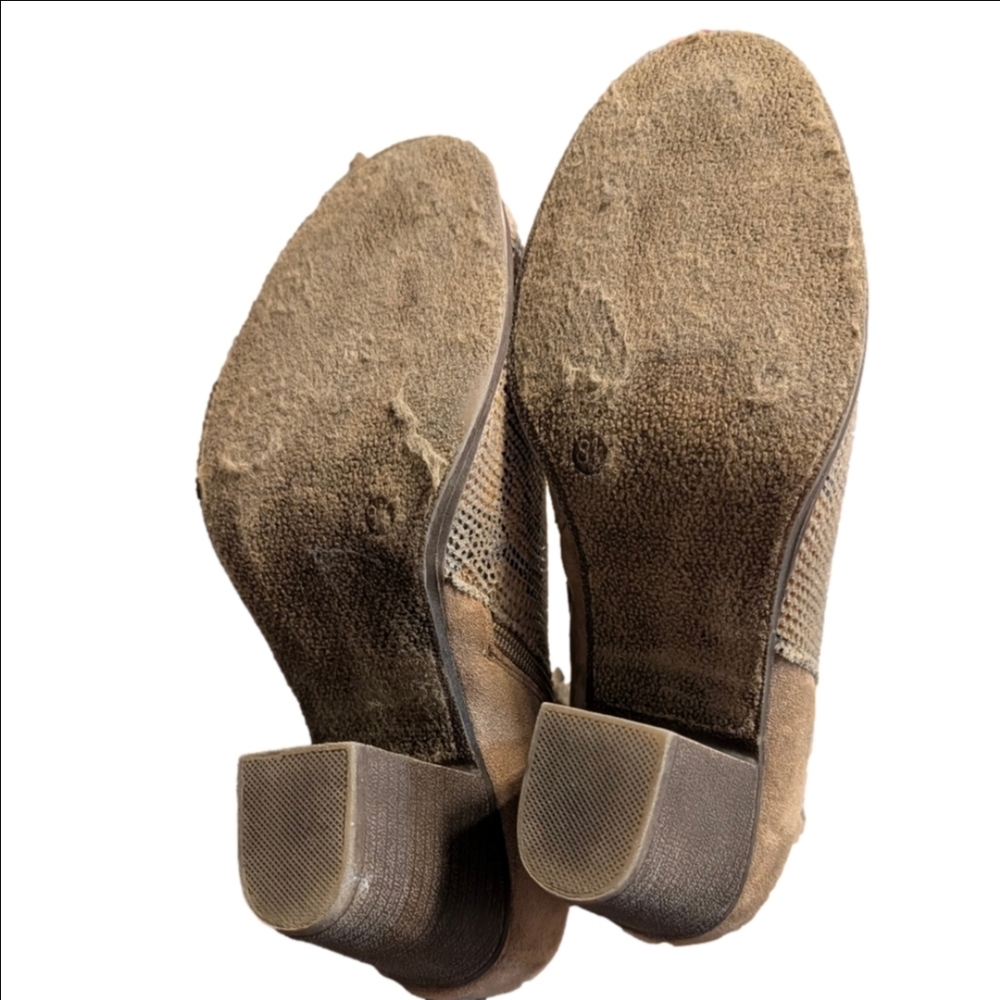 Pierre Dumas Knee High Boots Taupe Snakeskin Suede Block Heel Wide Calf 8.5 - Picture 12 of 12